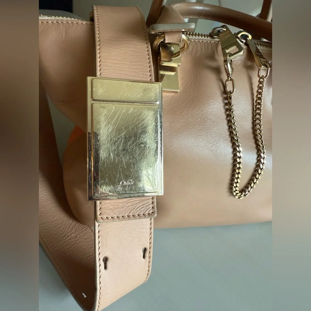 Authentic Chloe Baylee two tone medium shoulder/crossbody purse w/ Chloe wallet